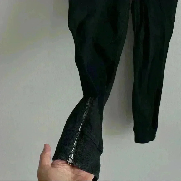 Level 99‎ Black Lara Joggers Ankle Zip Size 28 - Picture 8 of 13